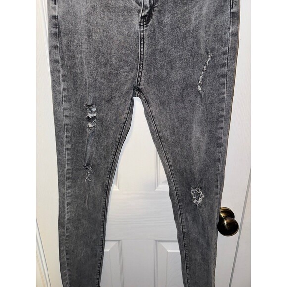 Medium Black Distressed Jeans - Picture 2 of 3
